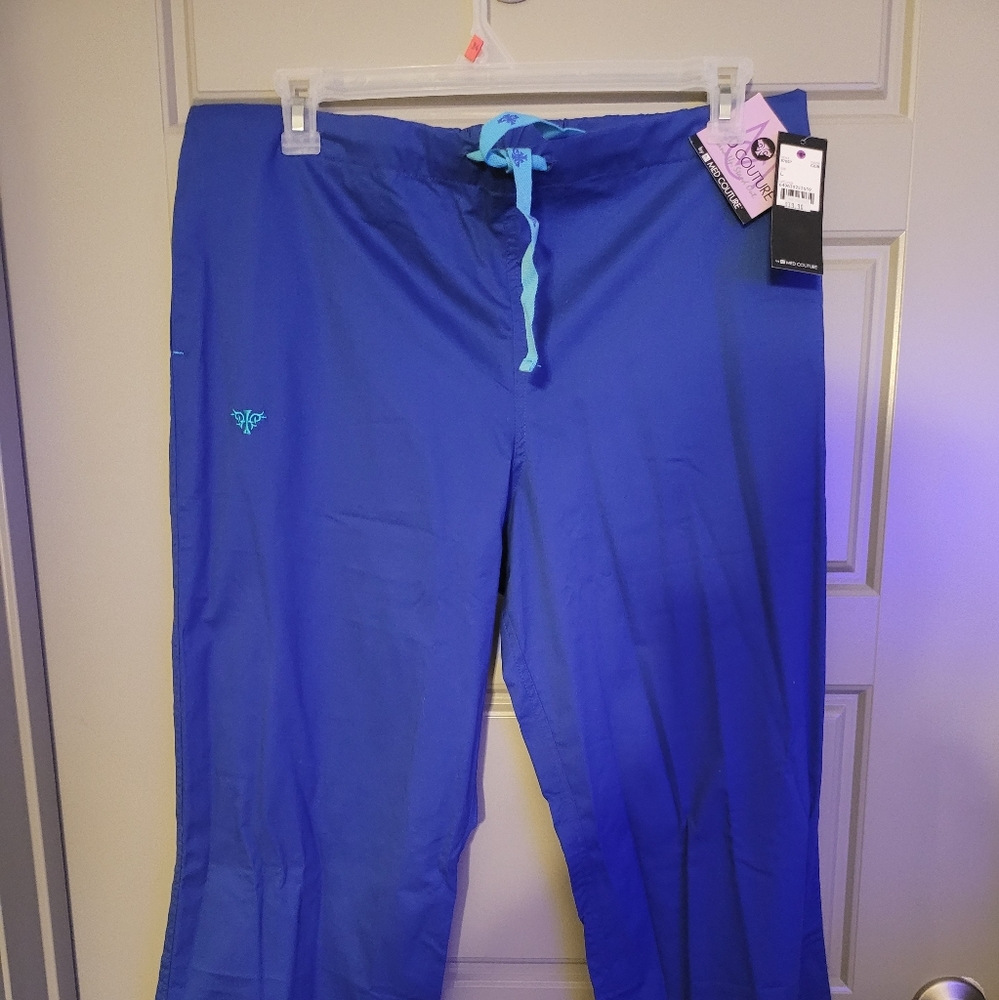 SCRUB PANTS NWT Med Couture L